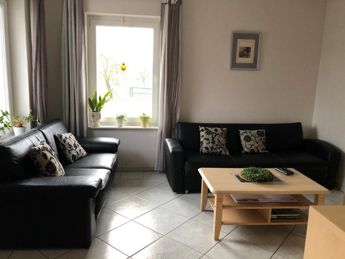 Feldjahns-Ferienwohnung 阿豪斯 外观 照片
