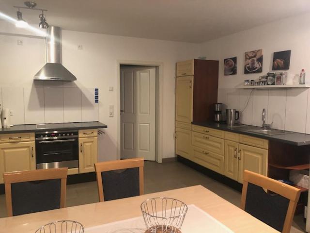 Feldjahns-Ferienwohnung 阿豪斯 外观 照片